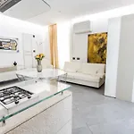 Maison Bleu Luxury Sul Porto Di טרני