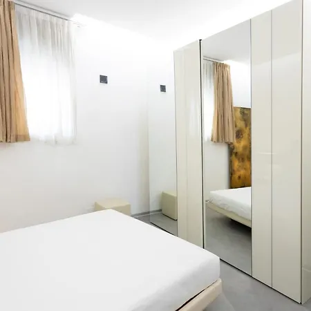 Maison Bleu Luxury Sul Porto Di * Trani