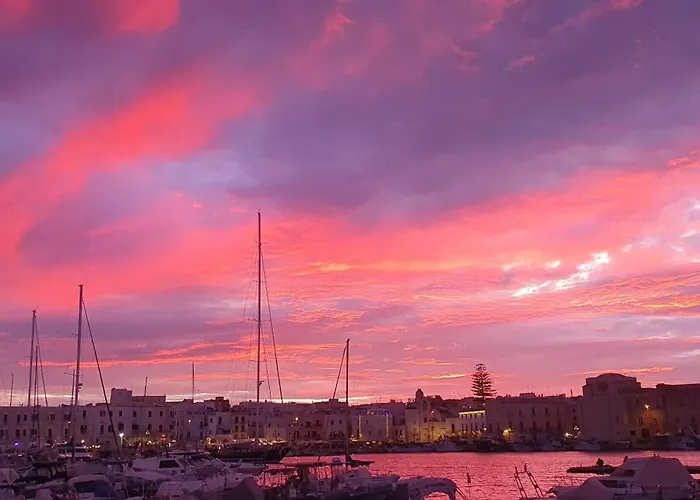 Lejlighed Maison Bleu Luxury Sul Porto Di Trani